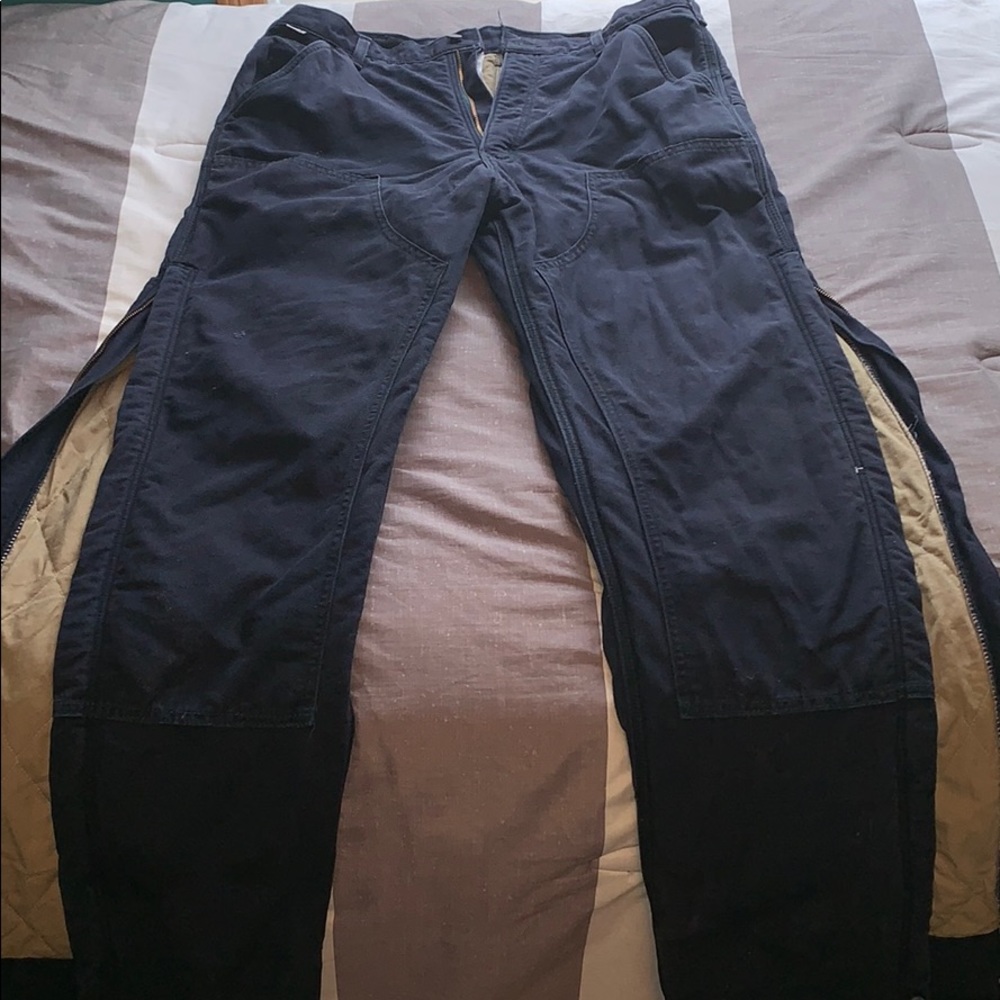 Carhartt snow pants /outside pants